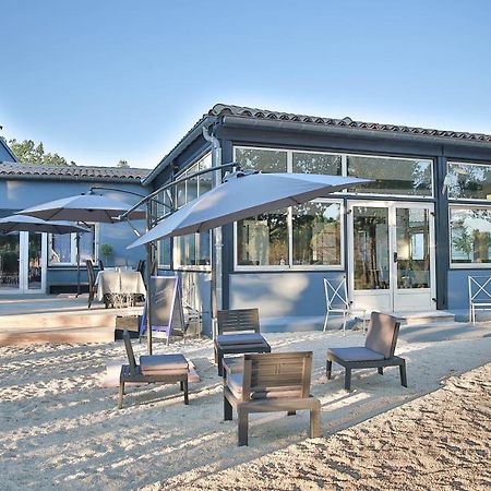 Hotel Restaurant Gite Les Lavandins Saint-Christol  Dış mekan fotoğraf