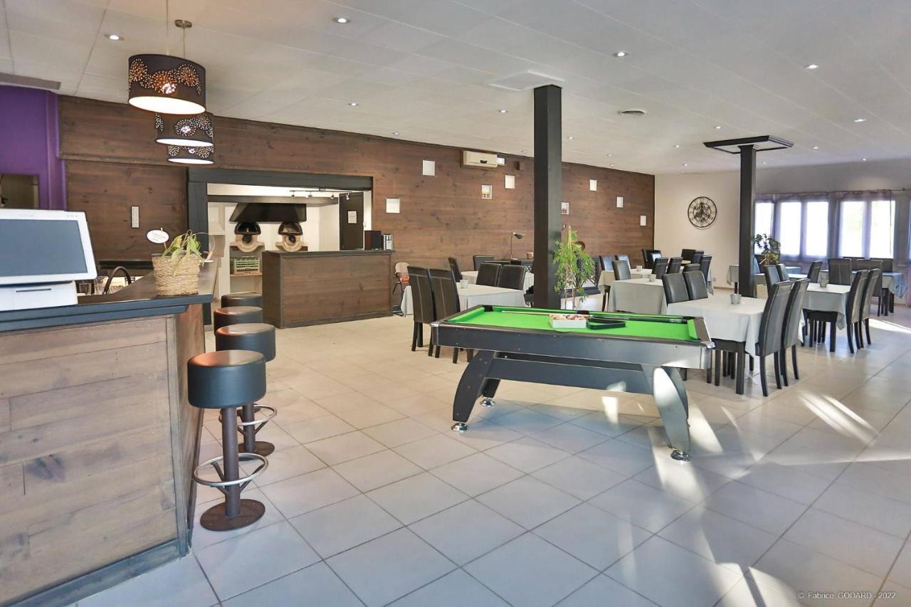 Hotel Restaurant Gite Les Lavandins Saint-Christol  Dış mekan fotoğraf